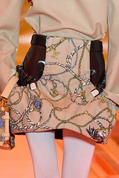 Look 62
